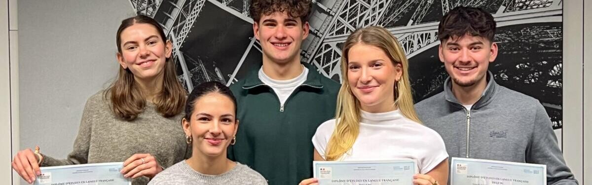 Alle Schüler auf einem Bild 2024 Alle Schüler auf einem Bild 2024